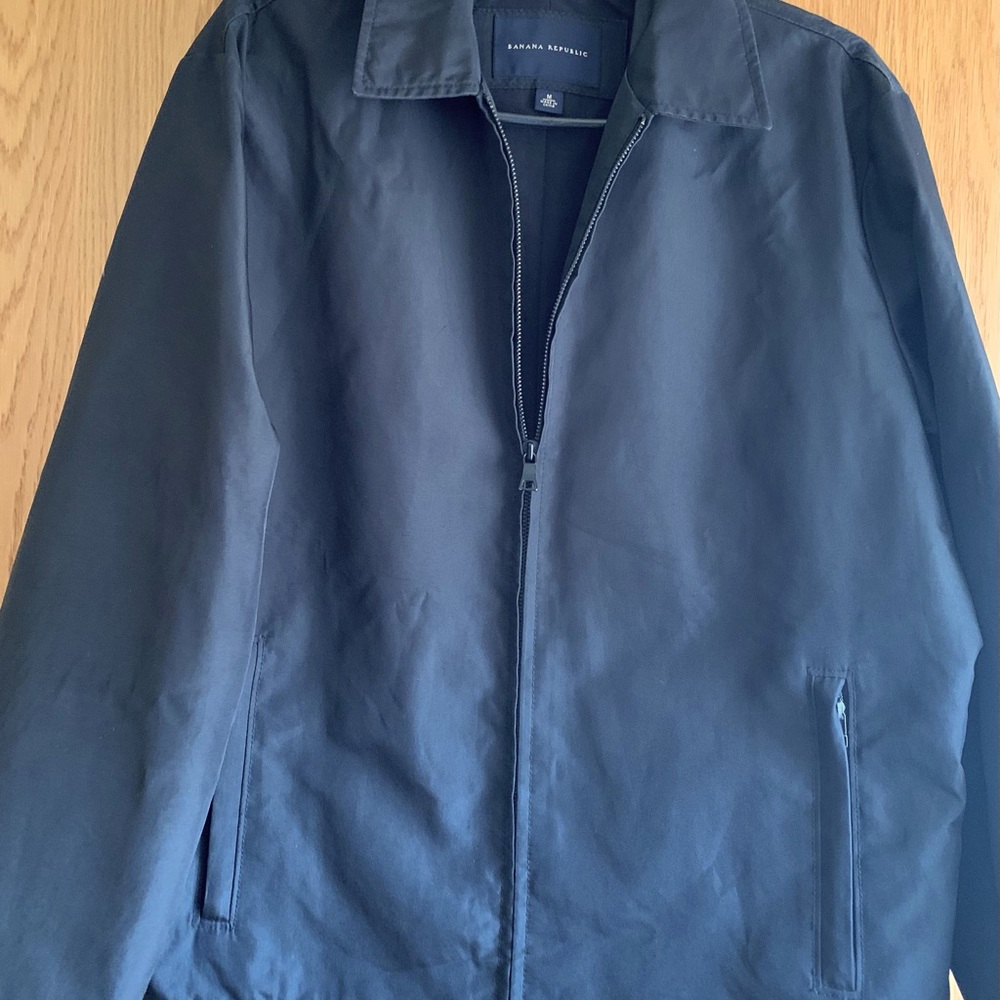Men’s windbreaker jacket